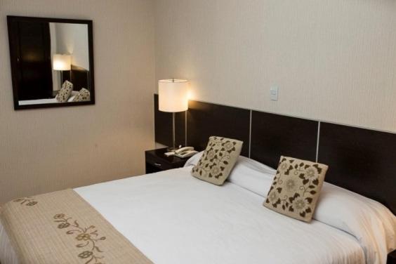 Garden Plaza Hotel San Miguel de Tucuman Exterior photo